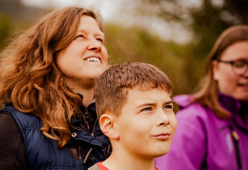 Zeit mit den Kindern: Balance zwischen Alltag und Wunsch nach Entspannung